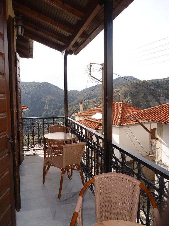 Apartamento Kazas Luxury Dimitsana Exterior foto