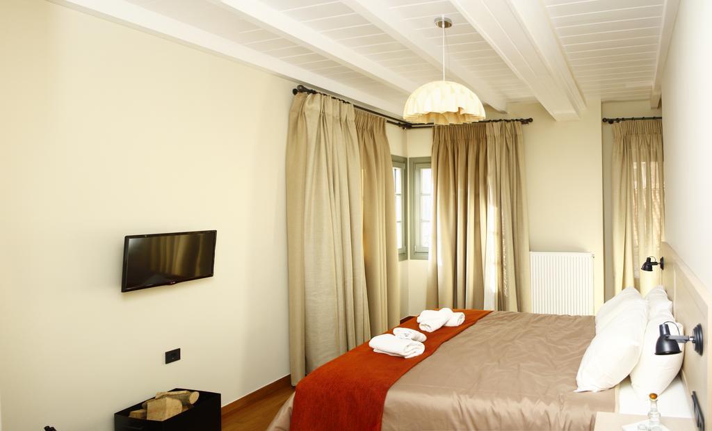 Apartamento Kazas Luxury Dimitsana Exterior foto